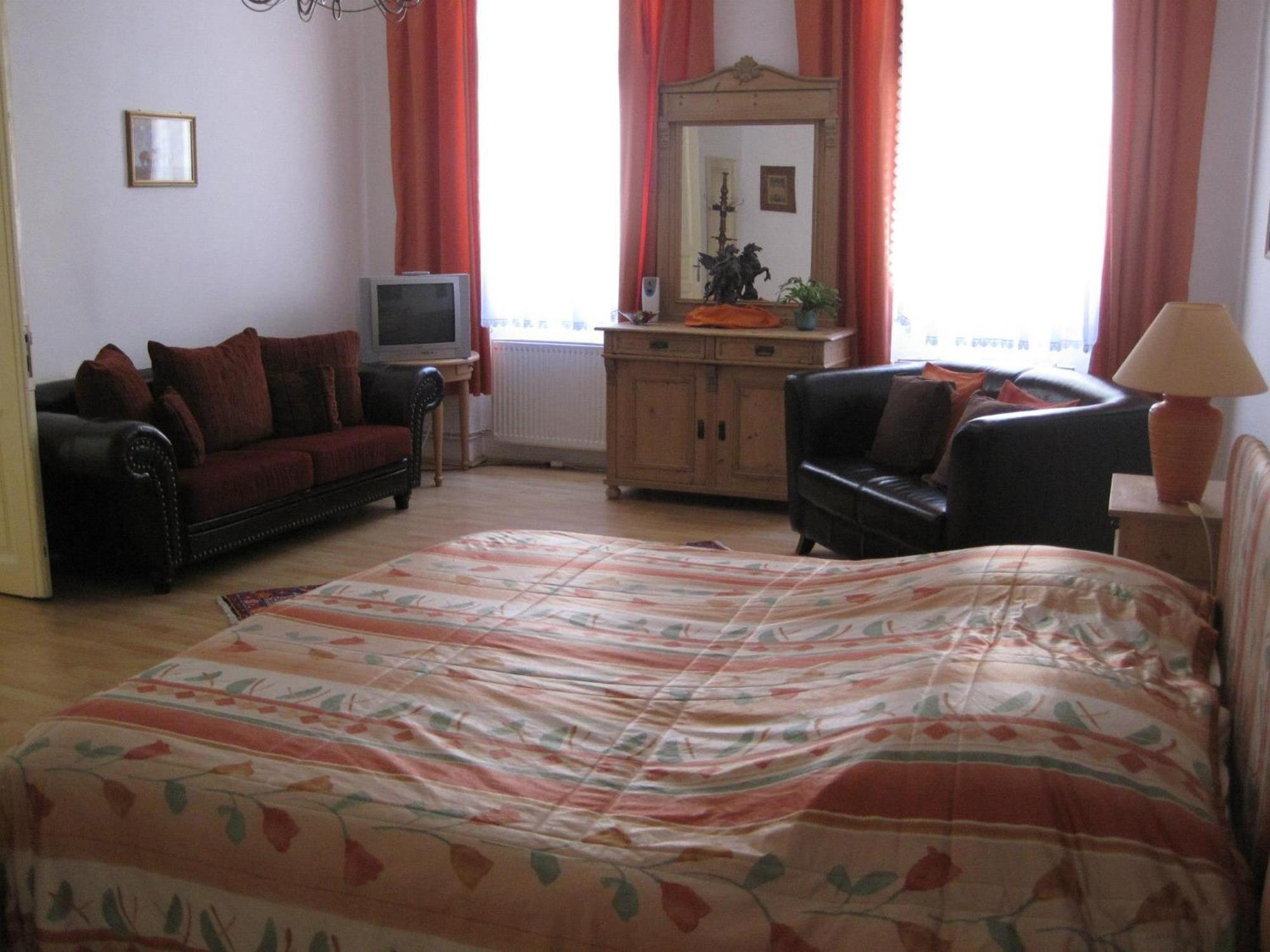Pension Phoenix Sighişoara Esterno foto